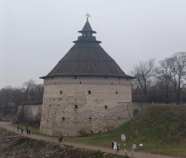 покровская башня Псков
