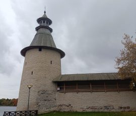 Высокая башня