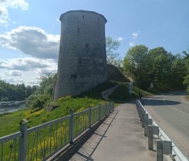 Гремячая башня Псков