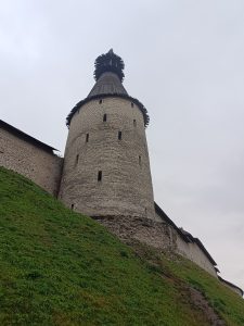 Средняя башня Псков