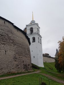 Колокольня, троийкий собор Псков