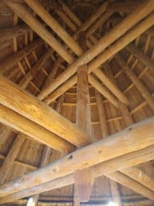 Высокая башня Псков купол