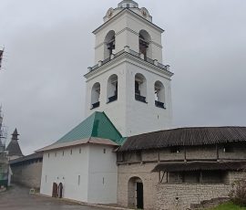 Колокольня троицкого собора Псков 2025