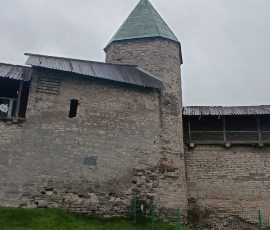 Довмонтова башня Псков